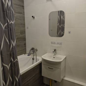 Сдается 2-х комнатная квартира, 65 м²