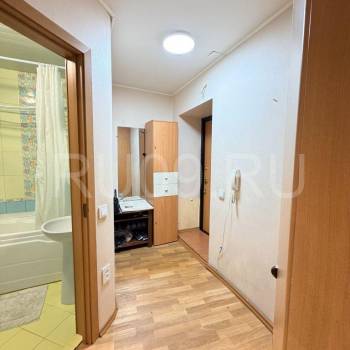 Сдается 1-комнатная квартира, 38 м²