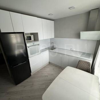 Сдается 1-комнатная квартира, 39 м²