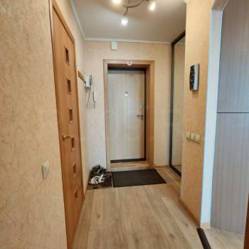 Продается 1-комнатная квартира, 40 м²