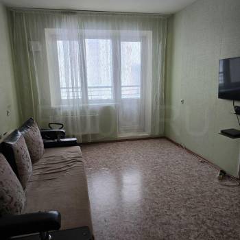 Сдается 1-комнатная квартира, 38 м²