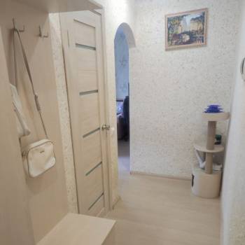 Продается 1-комнатная квартира, 32 м²