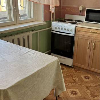 Сдается 1-комнатная квартира, 36 м²
