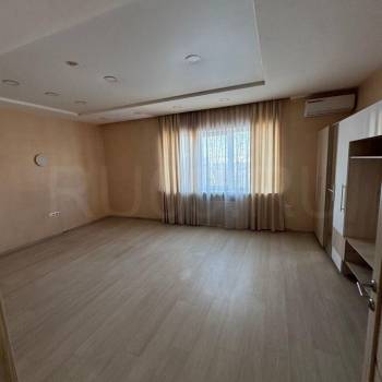 Сдается Нежилое помещение, 420 м²