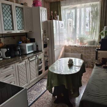 Сдается 2-х комнатная квартира, 60 м²