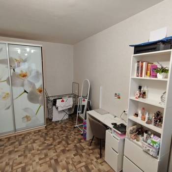 Продается 1-комнатная квартира, 35 м²