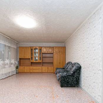 Продается Многокомнатная квартира, 89,9 м²