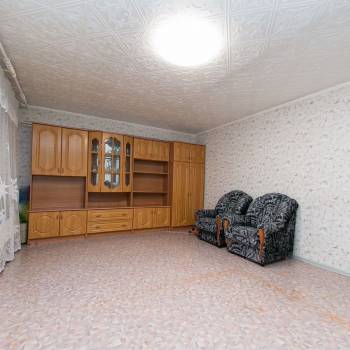 Продается Многокомнатная квартира, 89,9 м²