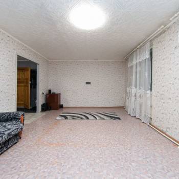 Продается Многокомнатная квартира, 89,9 м²