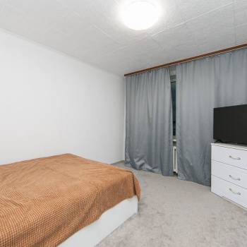 Продается Многокомнатная квартира, 89,9 м²