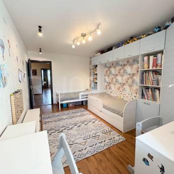 Продается 3-х комнатная квартира, 67 м²