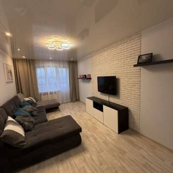 Сдается 2-х комнатная квартира, 62 м²
