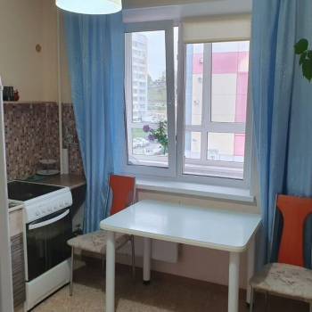 Продается 1-комнатная квартира, 39,1 м²