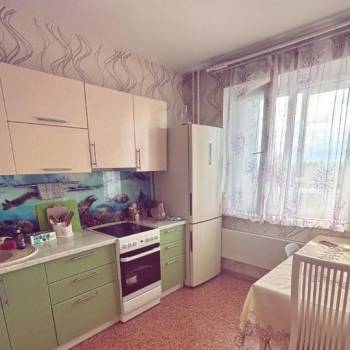 Сдается 1-комнатная квартира, 45 м²