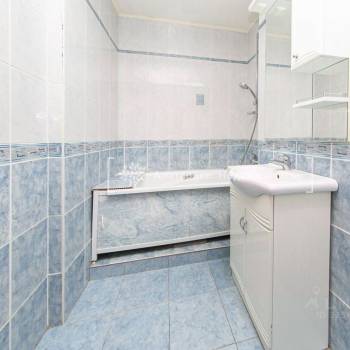 Продается 2-х комнатная квартира, 79,8 м²