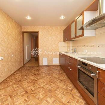 Продается 2-х комнатная квартира, 79,8 м²