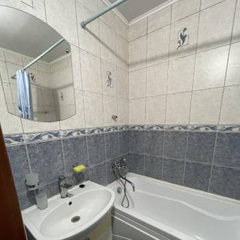 Продается 2-х комнатная квартира, 60,2 м²