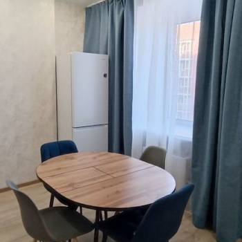 Сдается 1-комнатная квартира, 35 м²