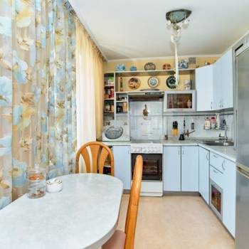 Продается 2-х комнатная квартира, 53 м²