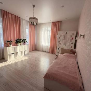 Продается 2-х комнатная квартира, 73 м²