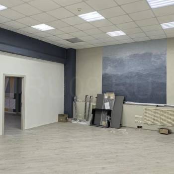 Сдается Нежилое помещение, 274 м²