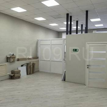 Сдается Нежилое помещение, 274 м²