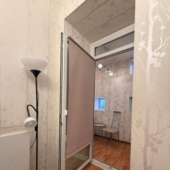 Сдается 1-комнатная квартира, 56 м²