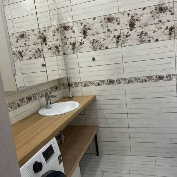 Сдается 2-х комнатная квартира, 70 м²