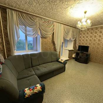 Сдается Многокомнатная квартира, 68 м²