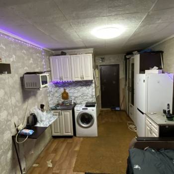 Продается 1-комнатная квартира, 18 м²