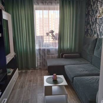 Продается 1-комнатная квартира, 39 м²