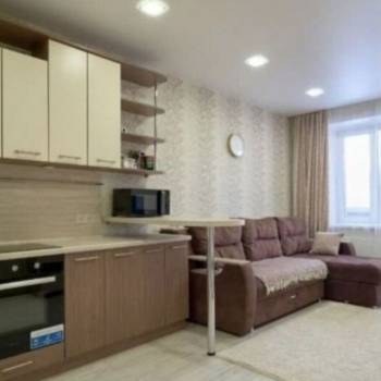 Продается 1-комнатная квартира, 42 м²