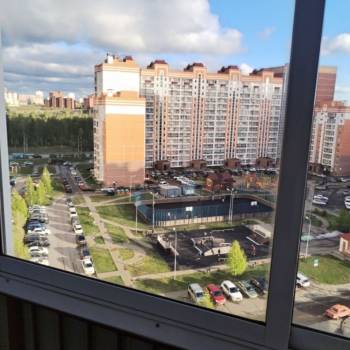 Продается 1-комнатная квартира, 42 м²