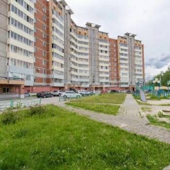 Продается 1-комнатная квартира, 42 м²