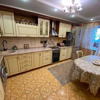 Продается 3-х комнатная квартира, 82 м²
