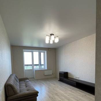 Сдается 1-комнатная квартира, 52,4 м²