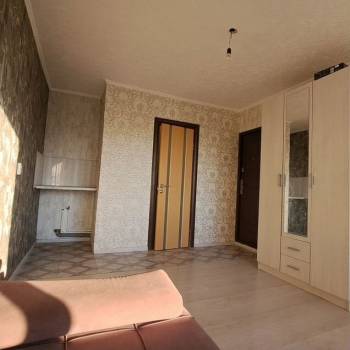Продается 1-комнатная квартира, 18 м²