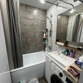 Продается 2-х комнатная квартира, 57,4 м²