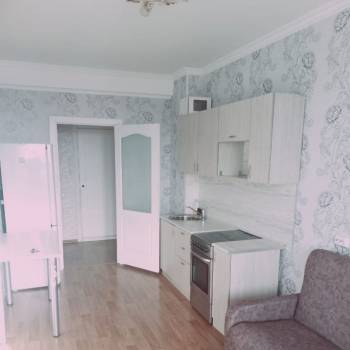 Сдается 1-комнатная квартира, 41 м²
