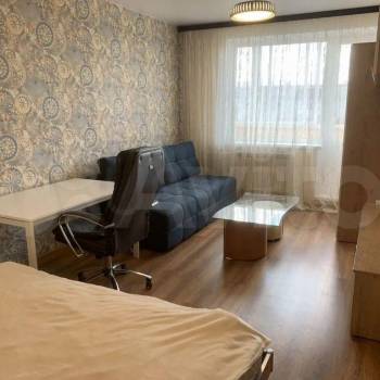 Сдается 1-комнатная квартира, 35 м²