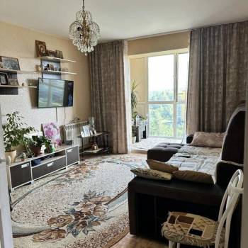 Продается 2-х комнатная квартира, 56 м²