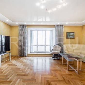 Продается Многокомнатная квартира, 129 м²