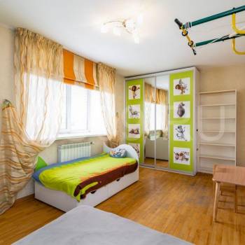 Продается Многокомнатная квартира, 129 м²