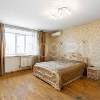 Продается Многокомнатная квартира, 129 м²