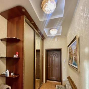 Продается Многокомнатная квартира, 95 м²