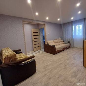 Сдается Многокомнатная квартира, 58,6 м²