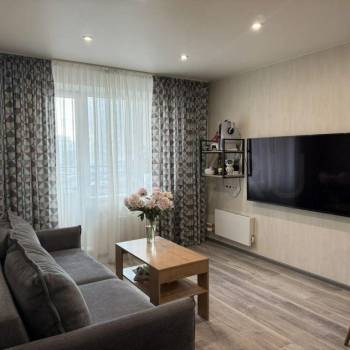 Продается 3-х комнатная квартира, 59 м²