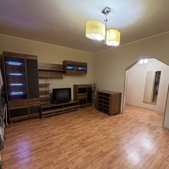 Сдается 1-комнатная квартира, 46 м²