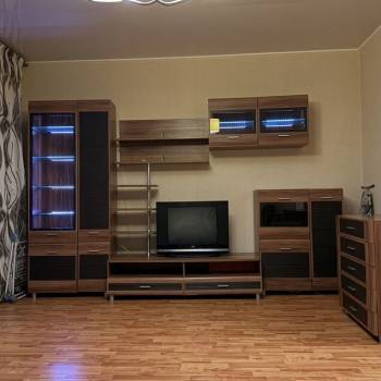 Сдается 1-комнатная квартира, 46 м²