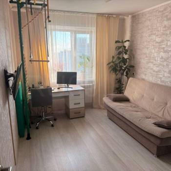 Продается 2-х комнатная квартира, 56 м²